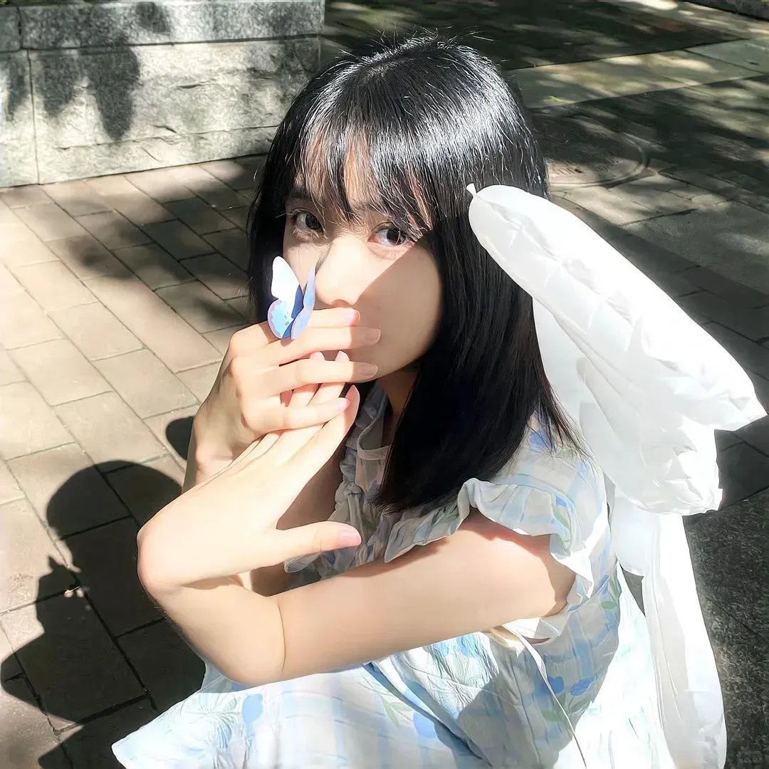 哈莉·奎茵第一季 海报